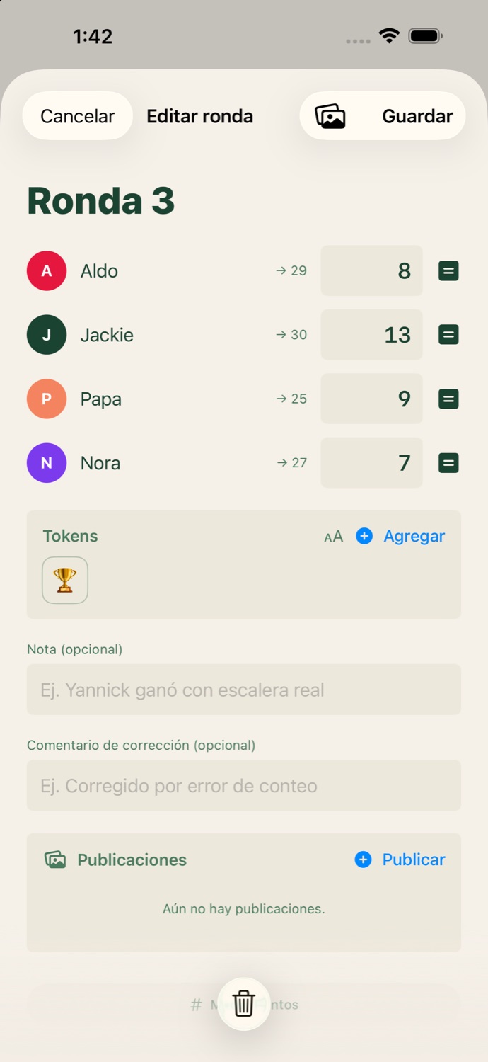 Pantalla de captura de una ronda, con el total de cada jugador y un token de trofeo